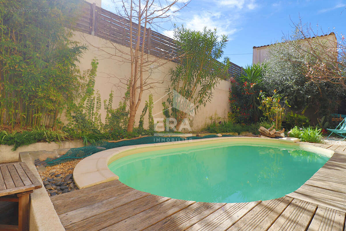 Maison à MARSEILLE-10E