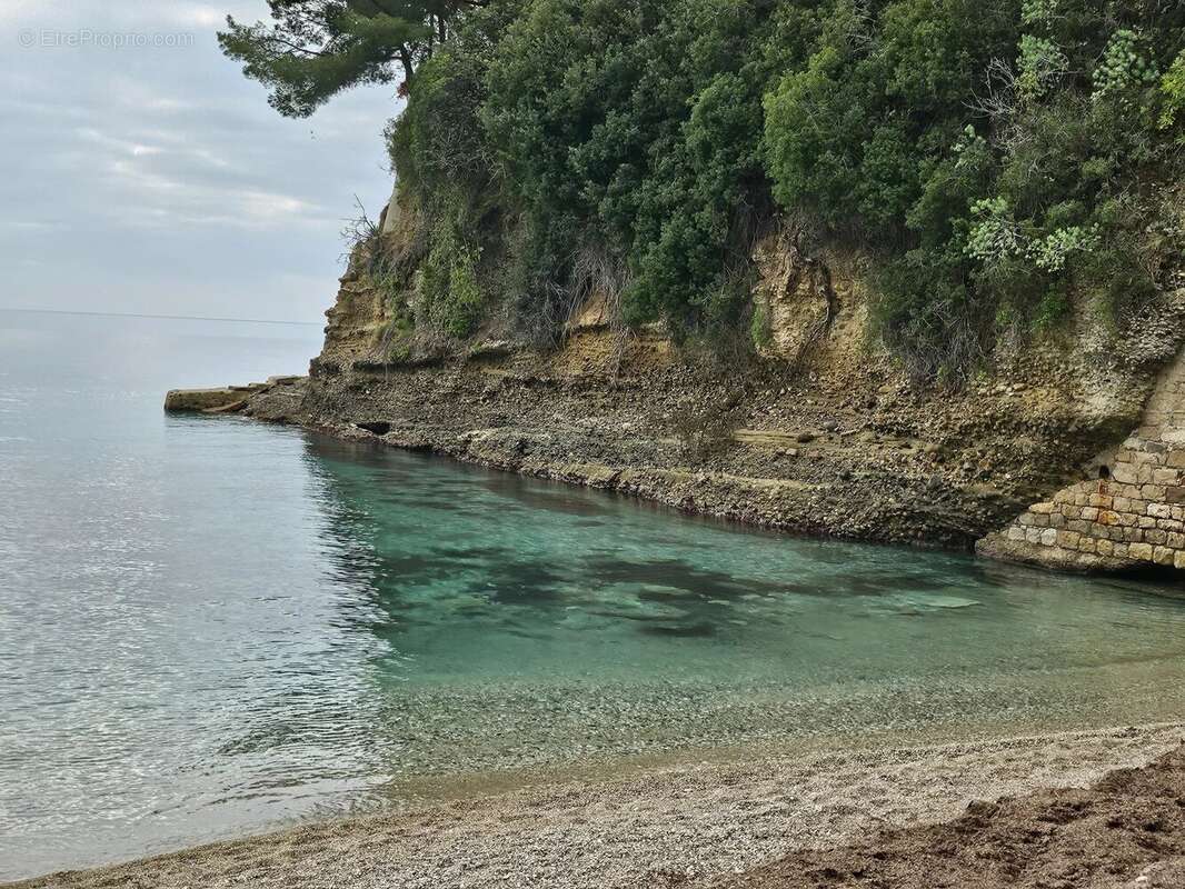 Appartement à ROQUEBRUNE-CAP-MARTIN