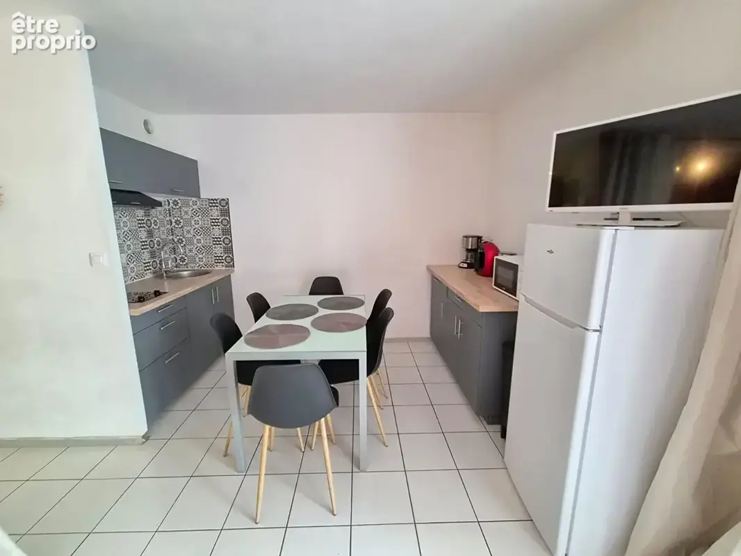 Le barcarès village ? t2 avec piscine à deux pas de la plage - photo 2