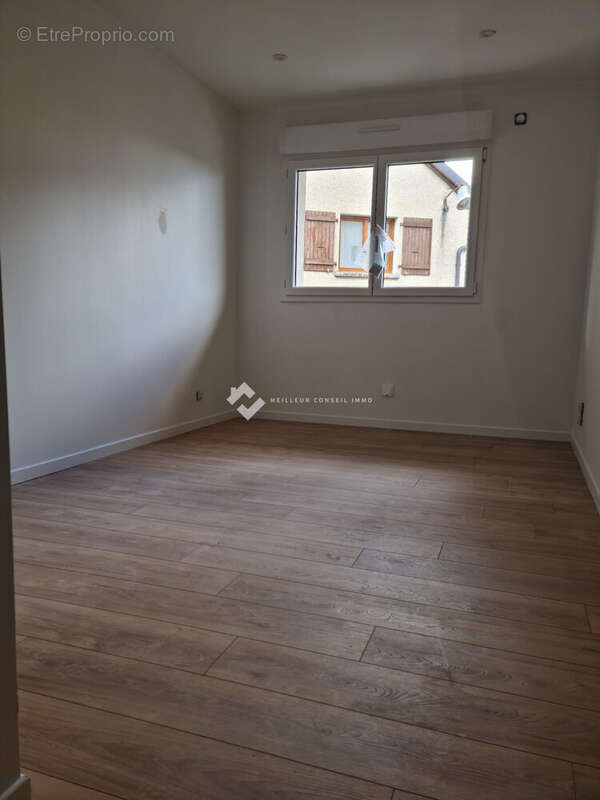 Maison 126 m² à Bons-En-Chablais  - photo 8