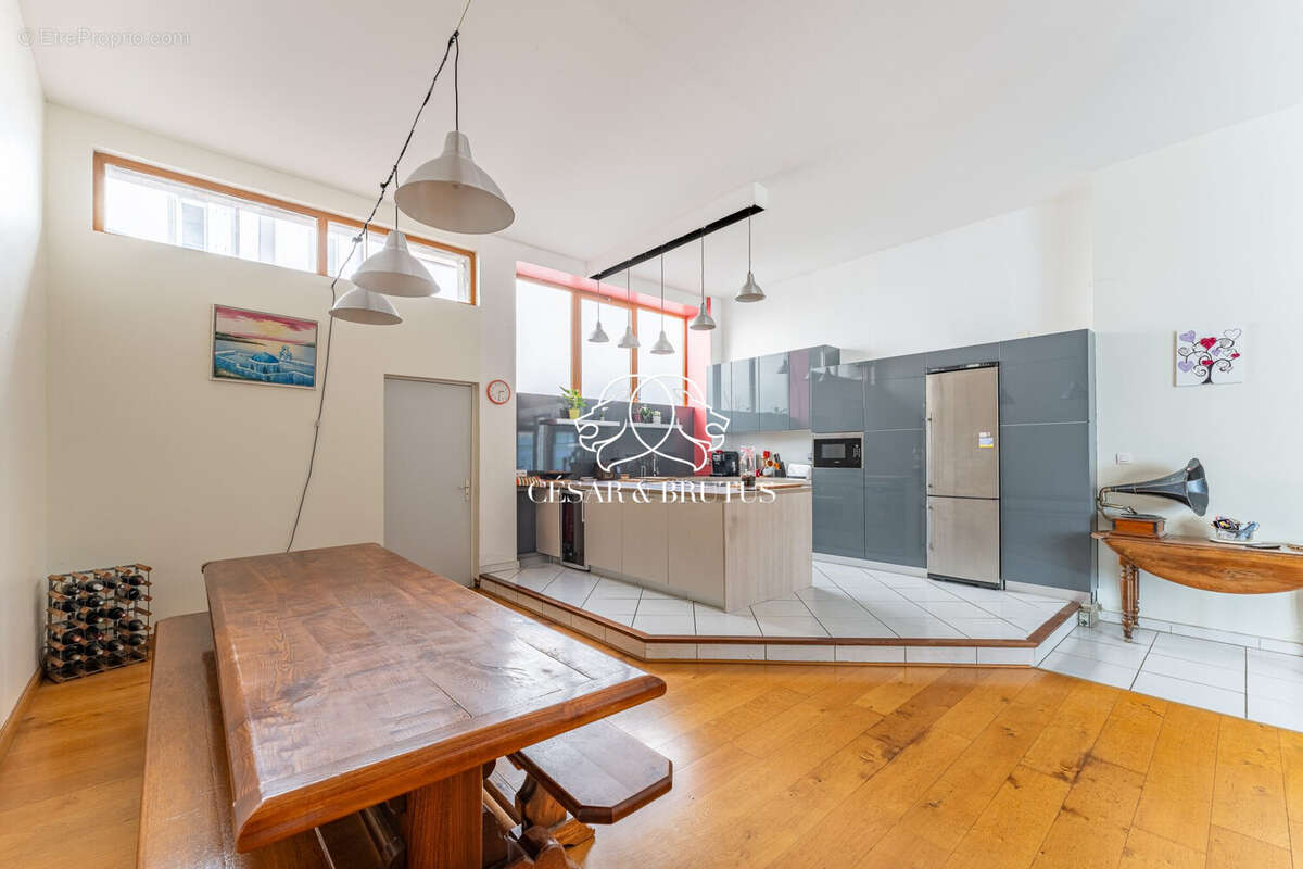 Appartement à LYON-6E