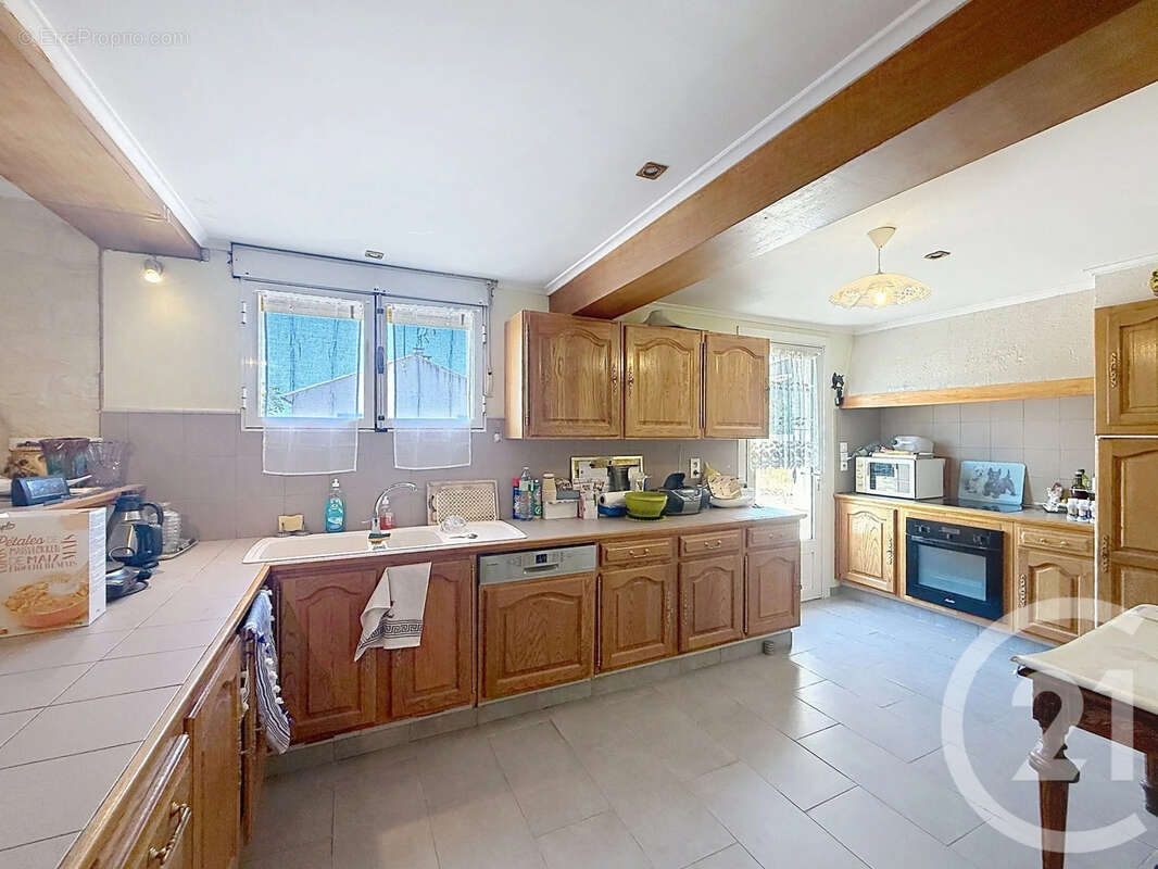Maison 154 m² à Chateaurenard  - photo 7