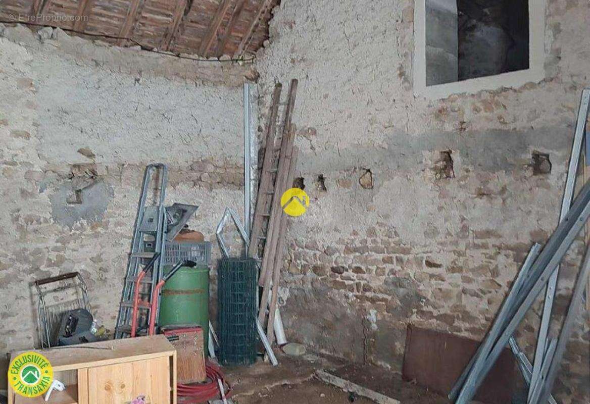 Maison à ARGENTON-SUR-CREUSE