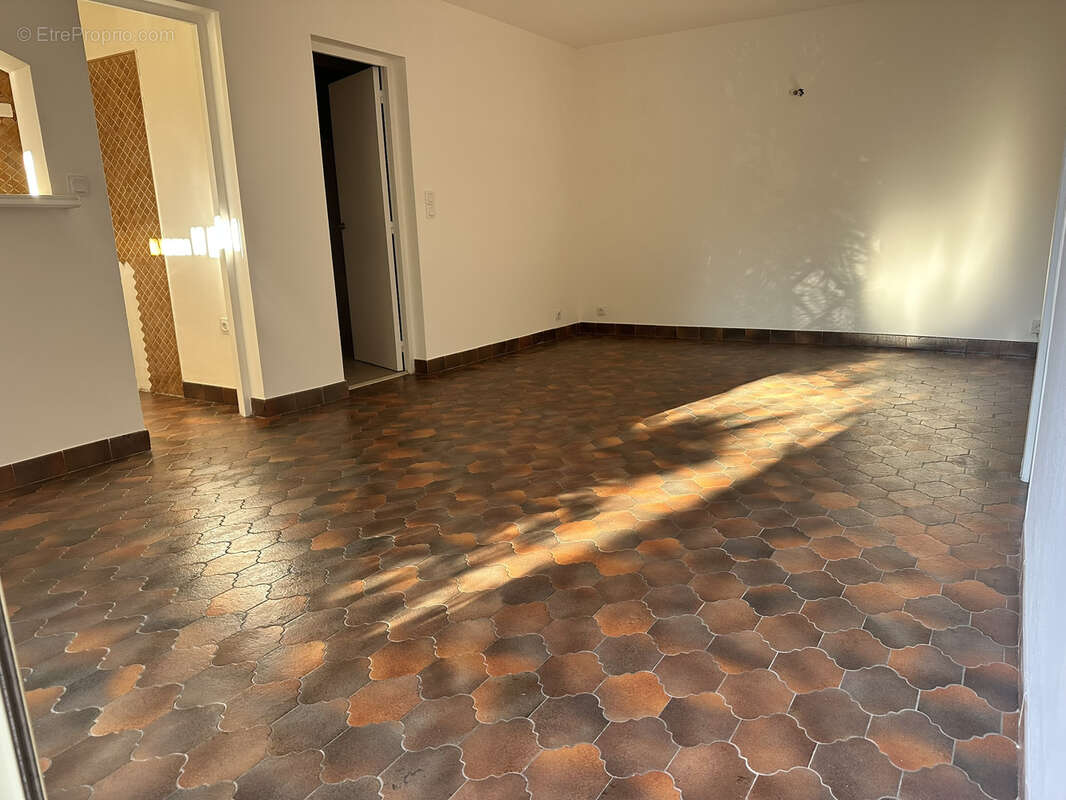 Appartement à VENCE