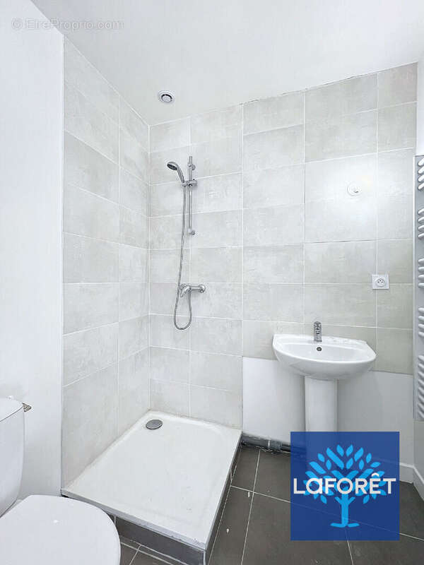 Appartement à LA FERTE-ALAIS