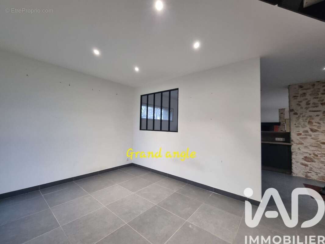 Photo 7 - Maison à LA POUEZE