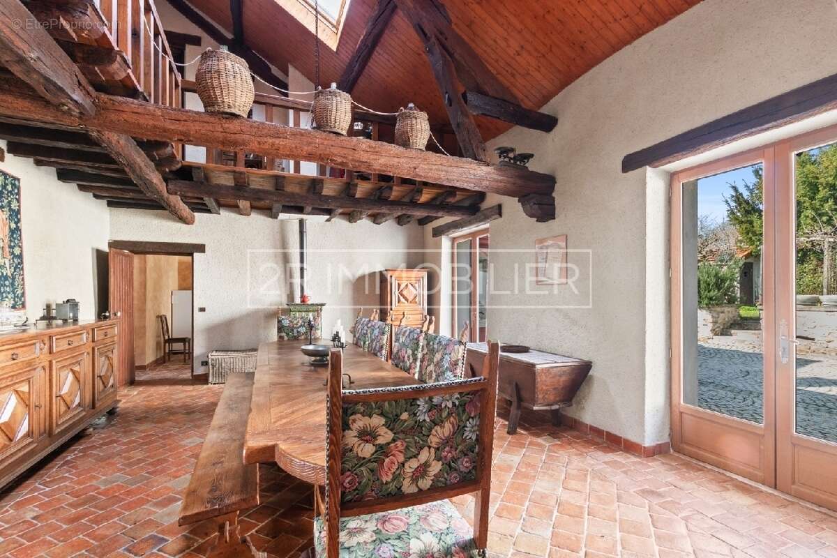Maison à DAMPMART