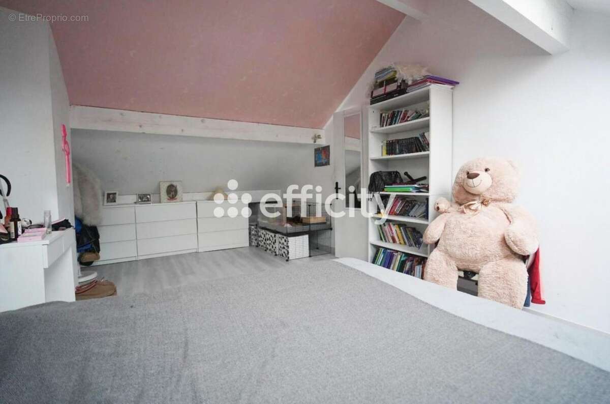 Maison à L&#039;HAY-LES-ROSES