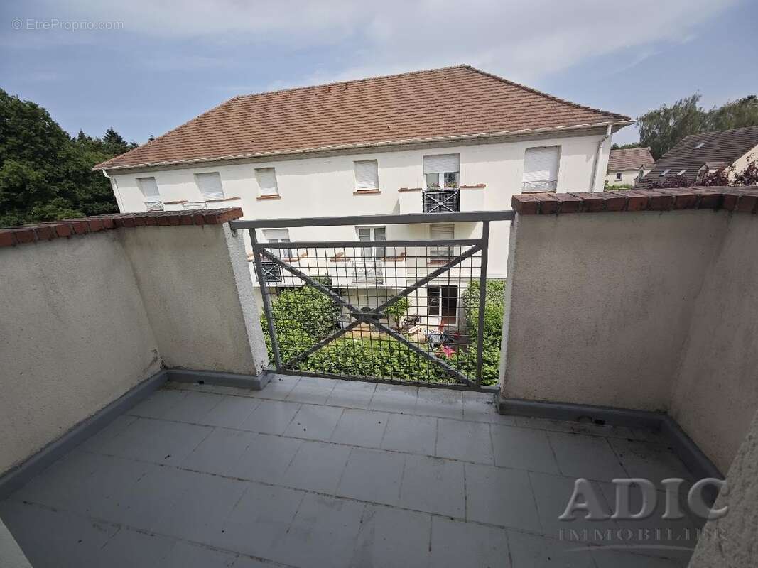 Appartement 36 m² à Othis  - photo 3