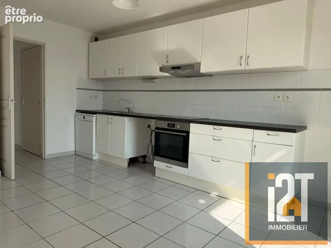 Appartement 4 pièces 108 m² à vendre à Nimes (30900) - photo 5
