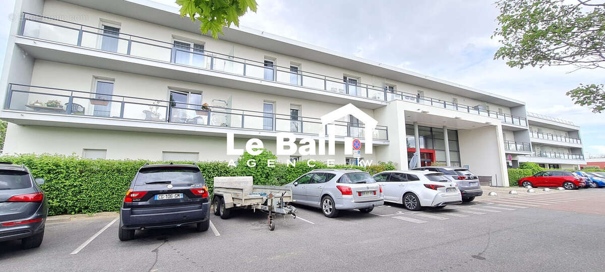Appartement 40 m² à Osny  - photo 7