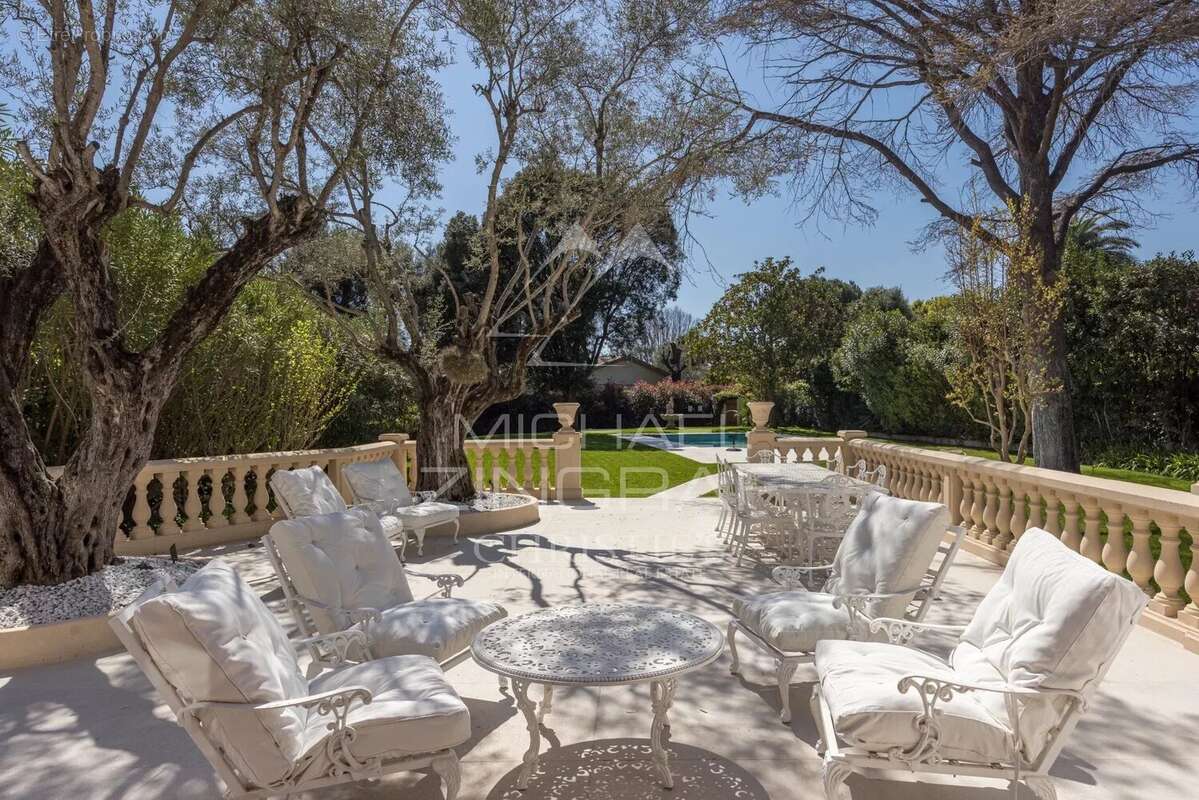 Maison à ANTIBES