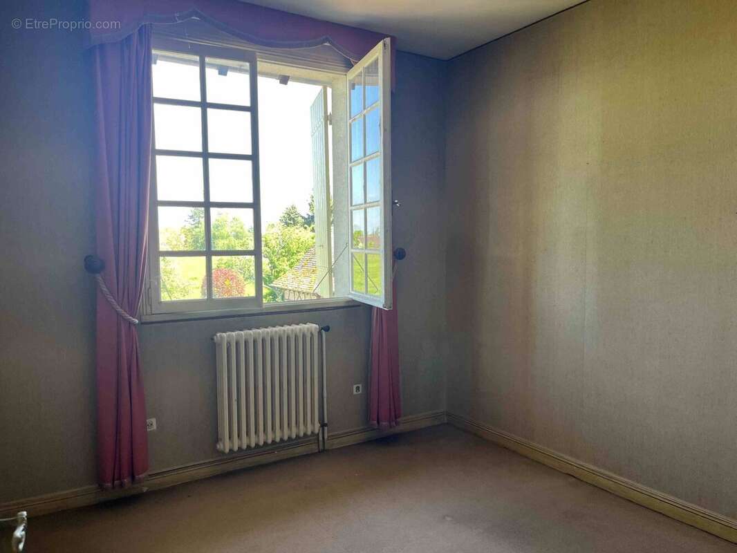 Maison à CUISERY