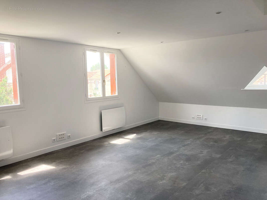 Maison à MONTMORENCY