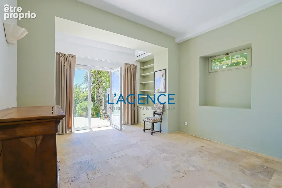 Exceptionnel Chateaubriand grand T4 de 115 m2 avec jardin au calme absolu. - photo 15