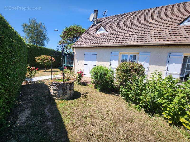 Maison à VILLERS-COTTERETS