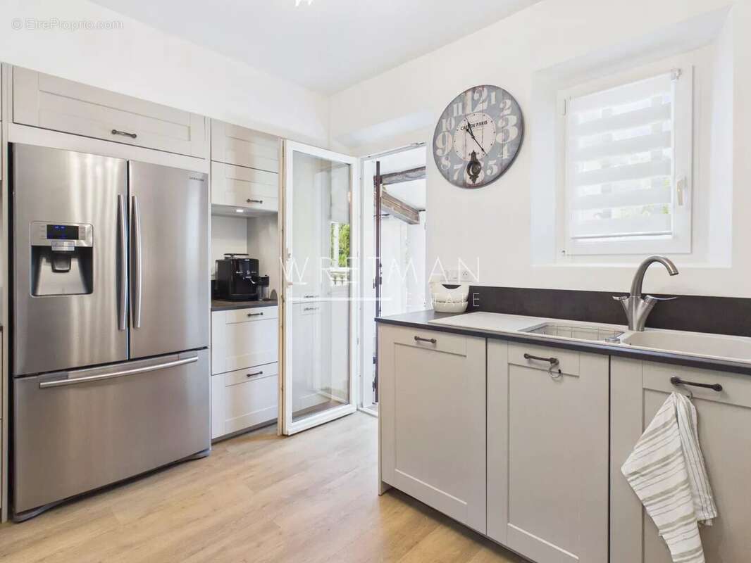 Villa de plain pied dans un quartier privilégié - Fayence - photo 12