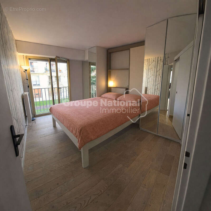 Appartement à VERSAILLES