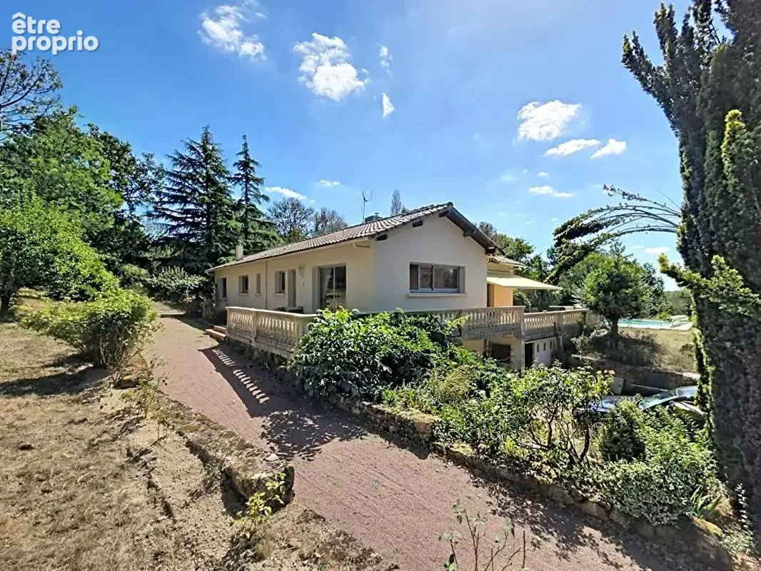 Maison secteur Mortagne sur Sèvre 5 pièces 204 m2 - photo 18