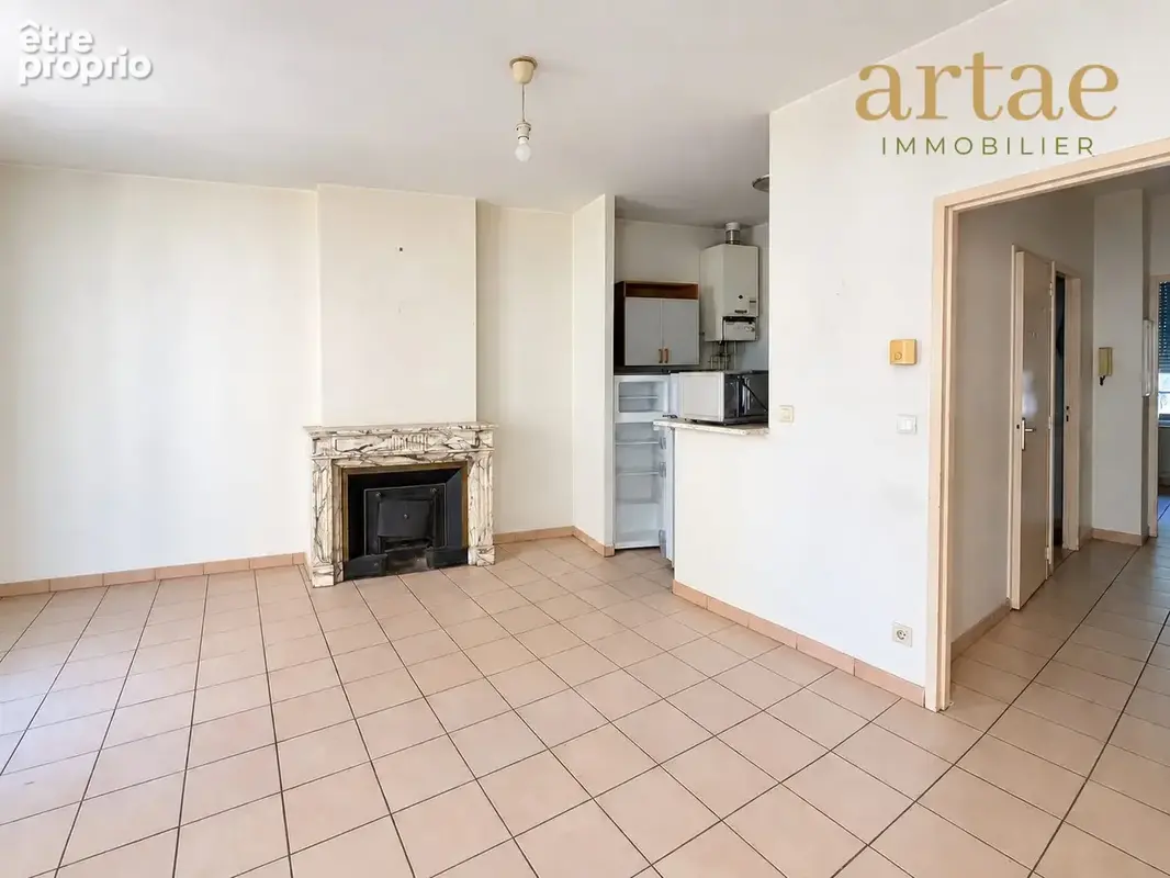 Appartement 3 pièces 42 m² à vendre à Lyon-7e (69007) - photo 2
