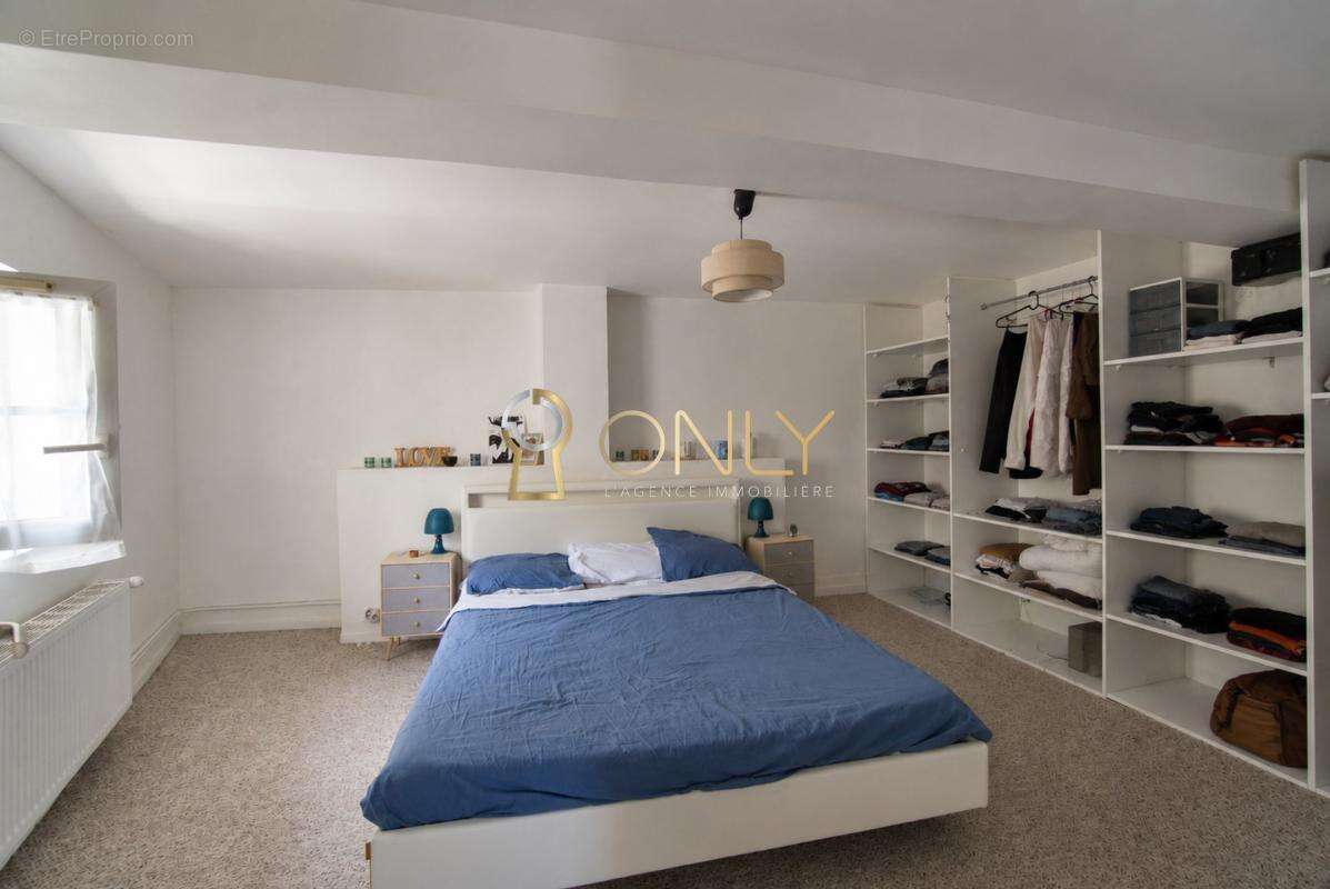 Trévoux - Maison de village - 83 m² habitables - 2 chambres - photo 9