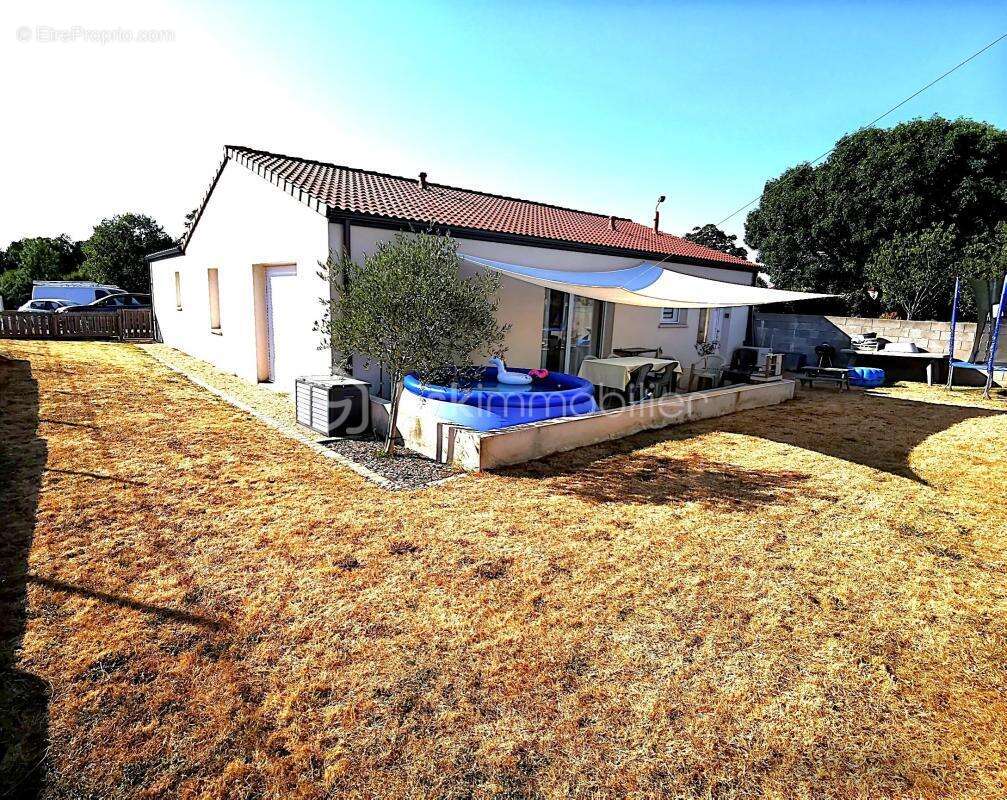 Maison de plain-pied quartier du chalet - photo 15