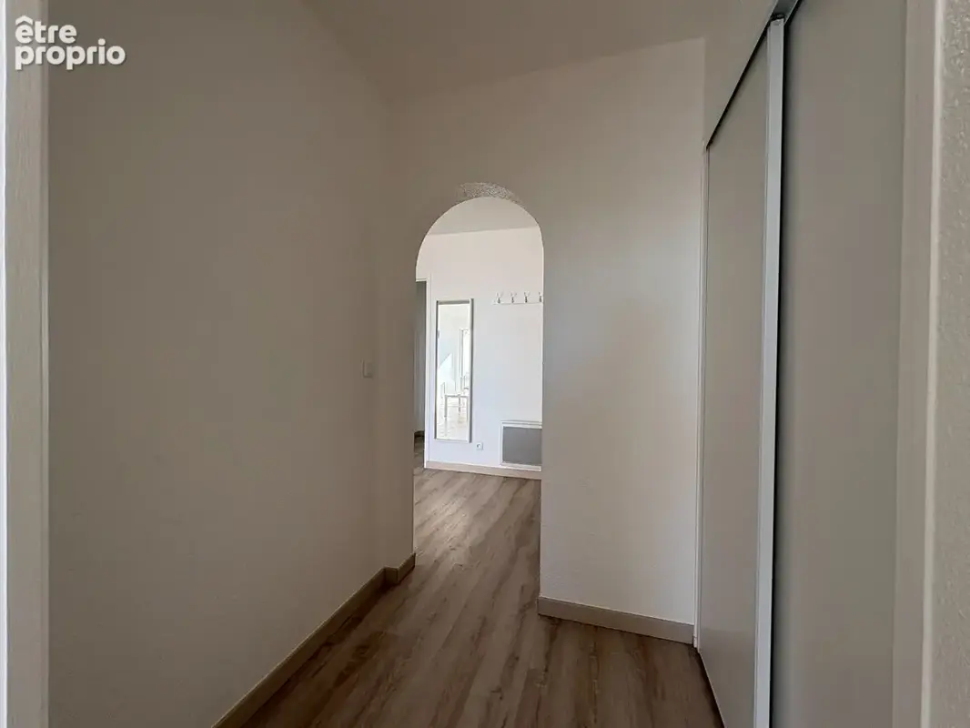 Appartement 54 m²  3 étage avec ascenseur, balcon et aperçu mer - photo 10