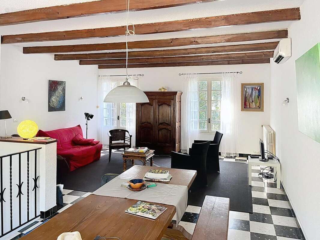 Photo 3 - Maison à REYNES