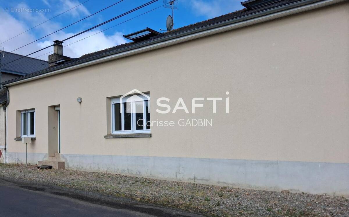Photo 1 - Maison à COMBREE