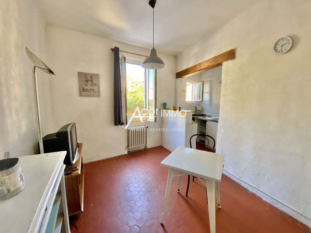 La Seyne Sur Mer, Fort Napoléon, Maison de 82m2, divisé en deux appartement - photo 3