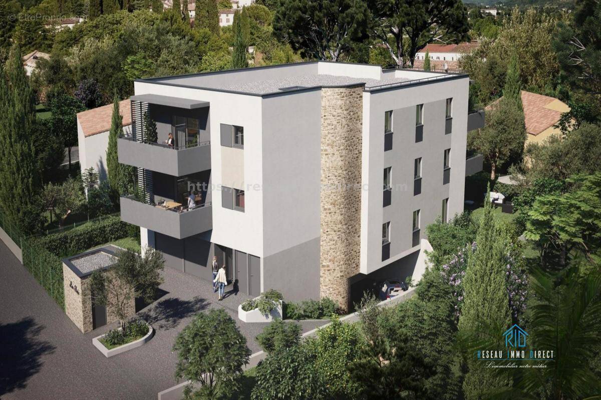 Appartement à FREJUS