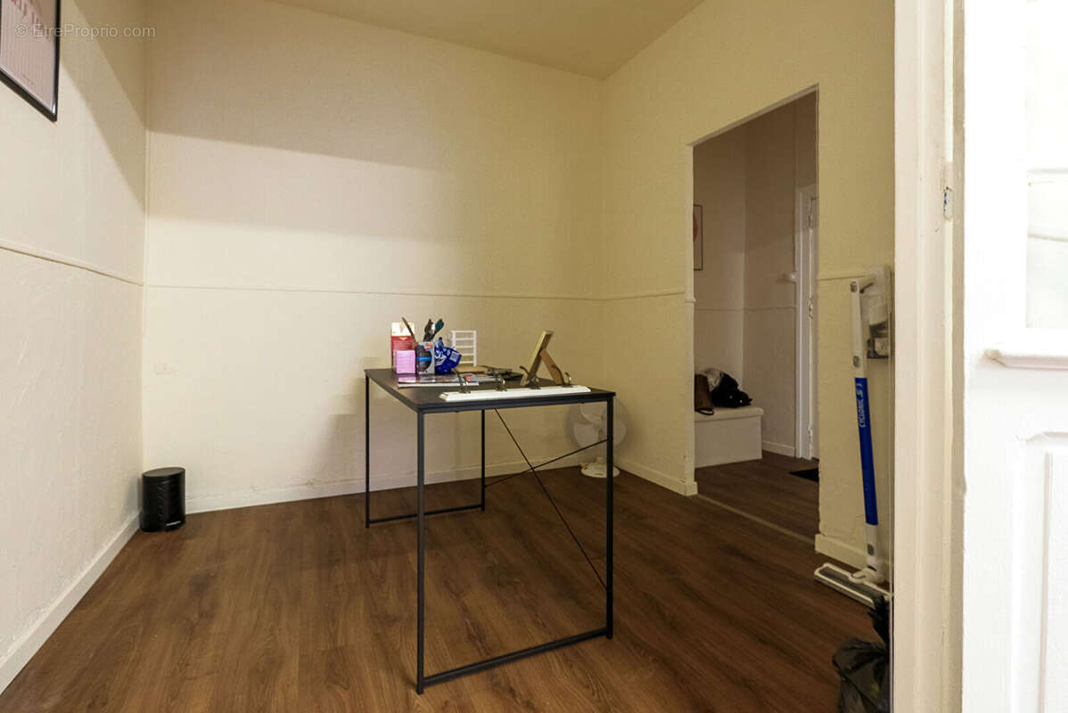 Commerce à CARCASSONNE