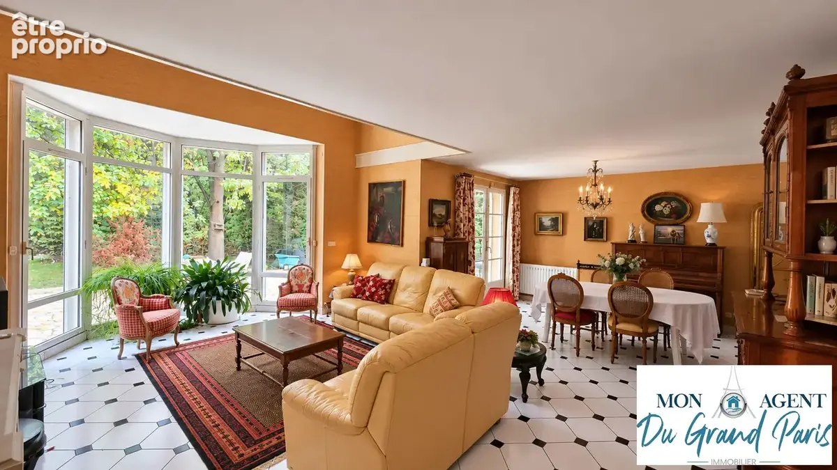 Maison familiale de 175m2 + Caves sur terrain de 1283m2 face foret - Magny Les Hameaux proche Voisins Le Bretonneux - photo 5