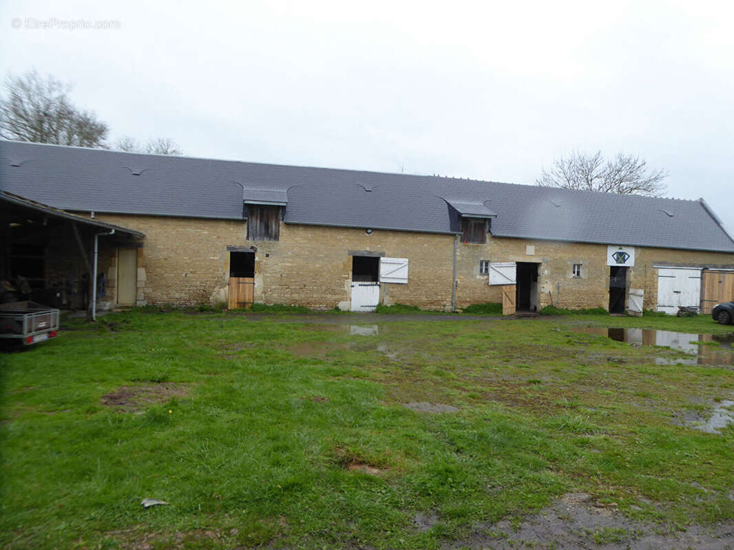 Maison à PONT-L'EVEQUE
