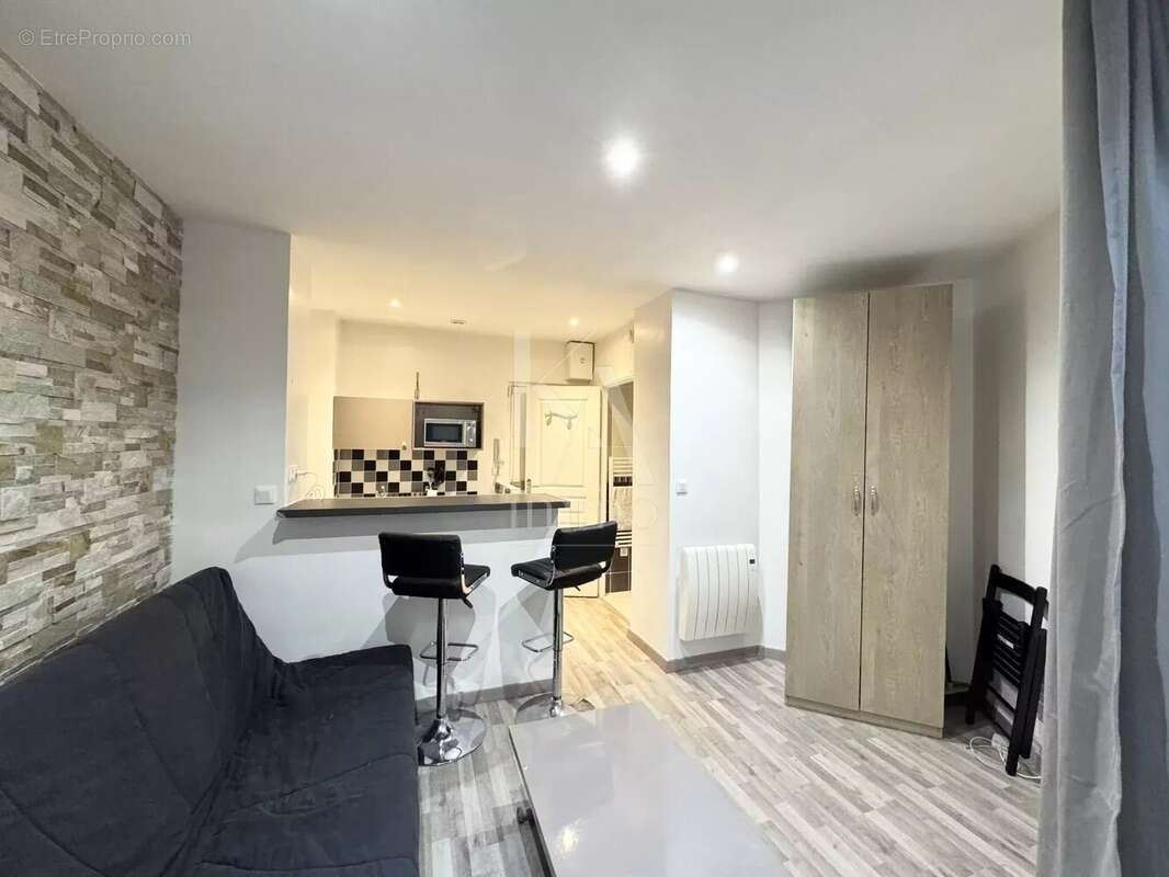 Appartement à PARIS-6E