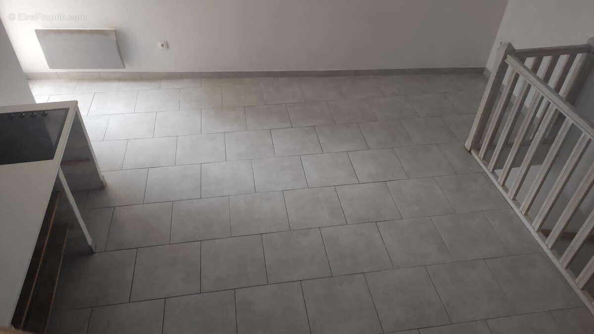Pour investisseur, maison de village comprenant deux chambres - photo 4