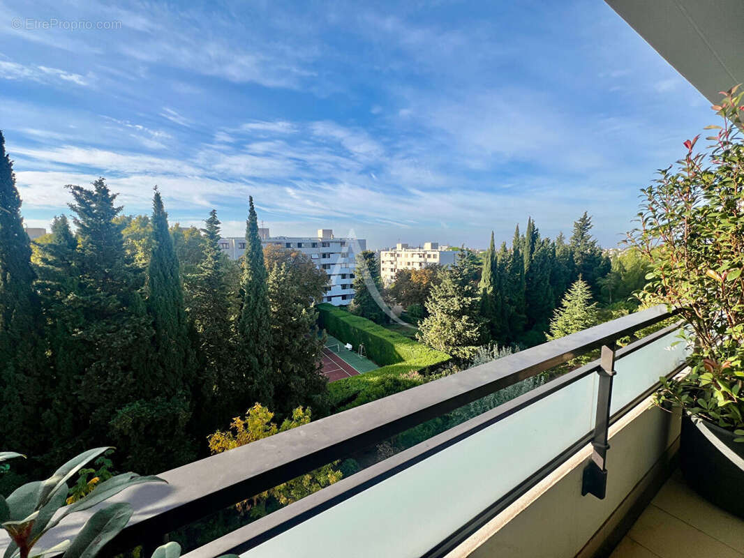 Appartement à MARSEILLE-12E