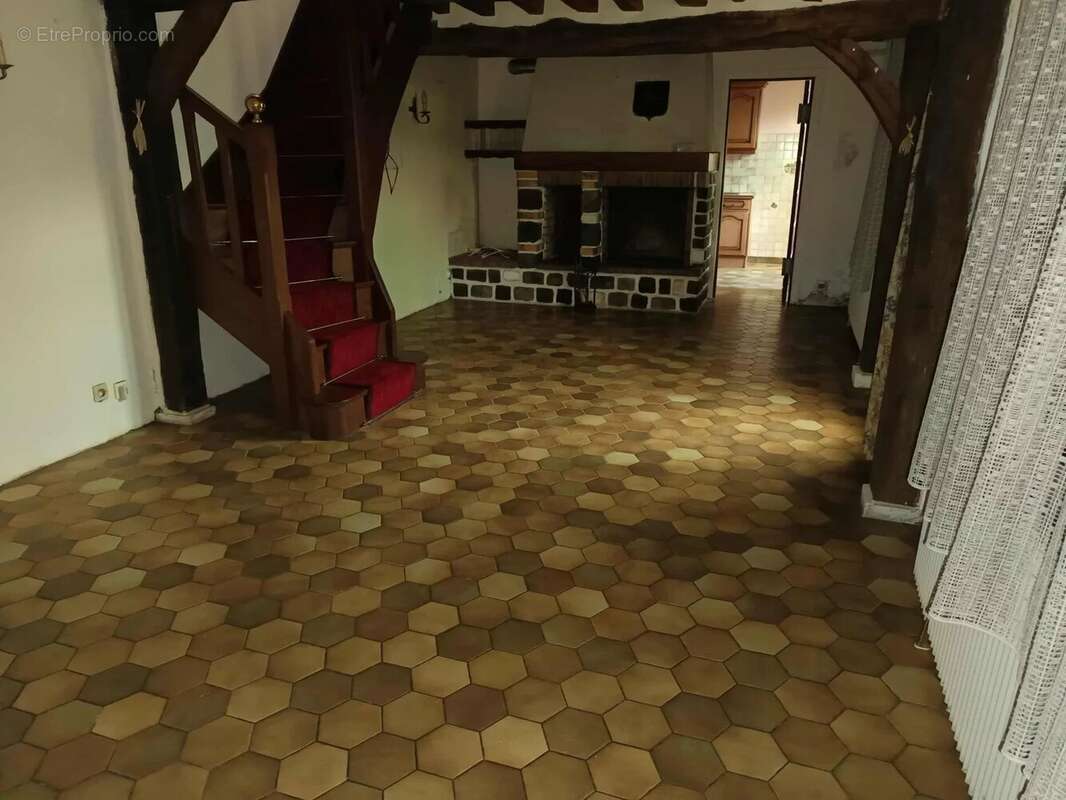 Maison à BEAUMONT-LE-ROGER