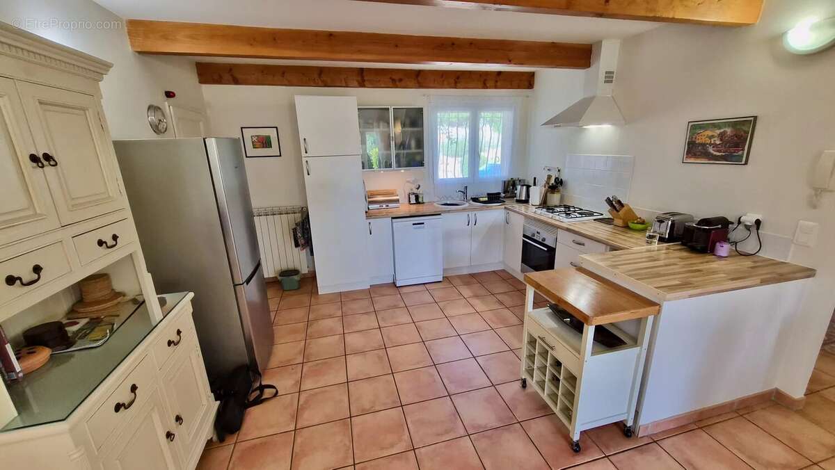 Maison à SAINT-GENIES-DE-FONTEDIT
