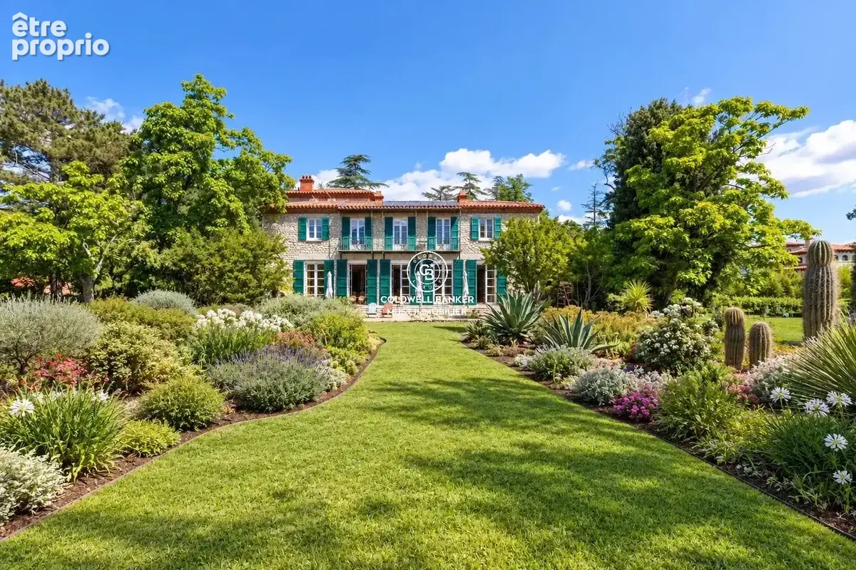 Maison de maitre d'exception au coeur de la ville - photo 3