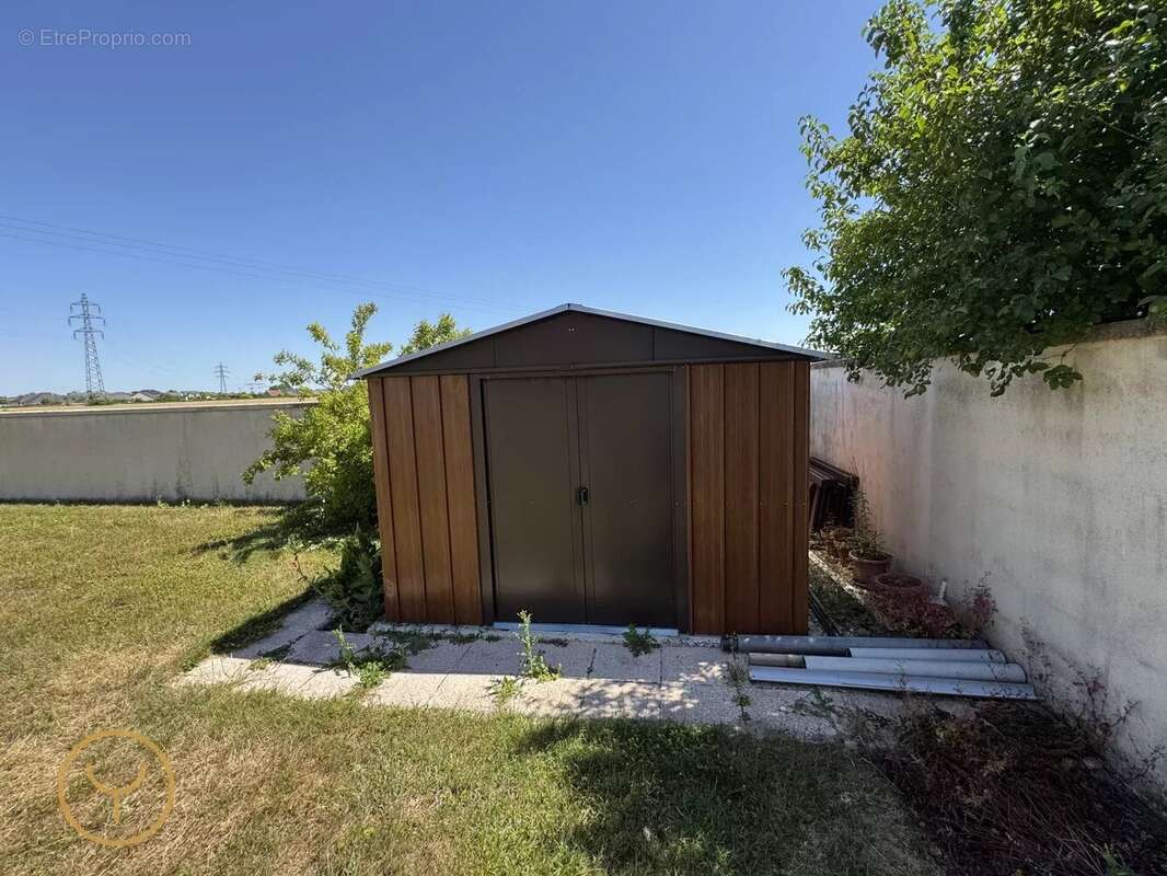 Maison à ROMILLY-SUR-SEINE