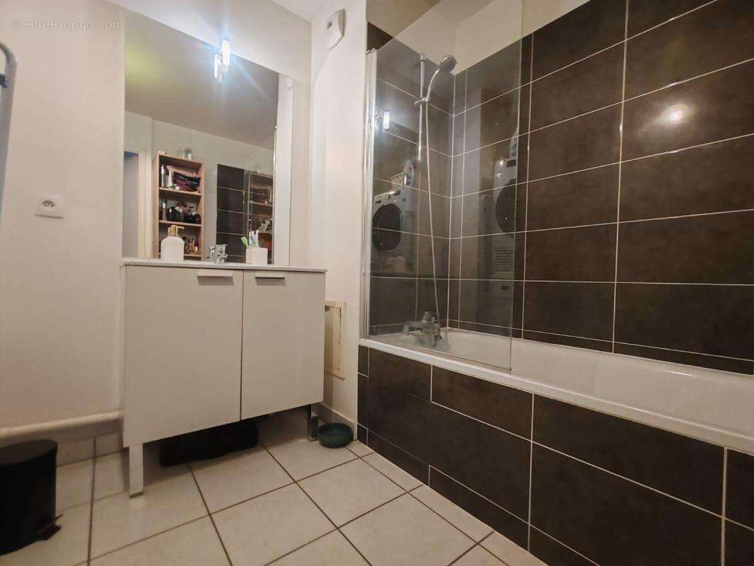 Appartement À Vendre F2 F3 SAINT OUEN L'AUMÔNE - photo 8