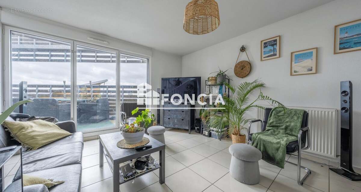 Appartement à BORDEAUX