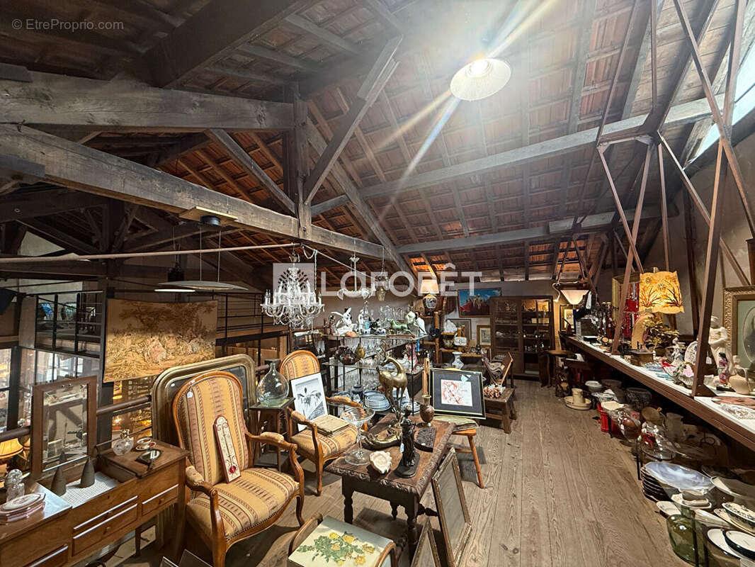 Commerce à PREIGNAC