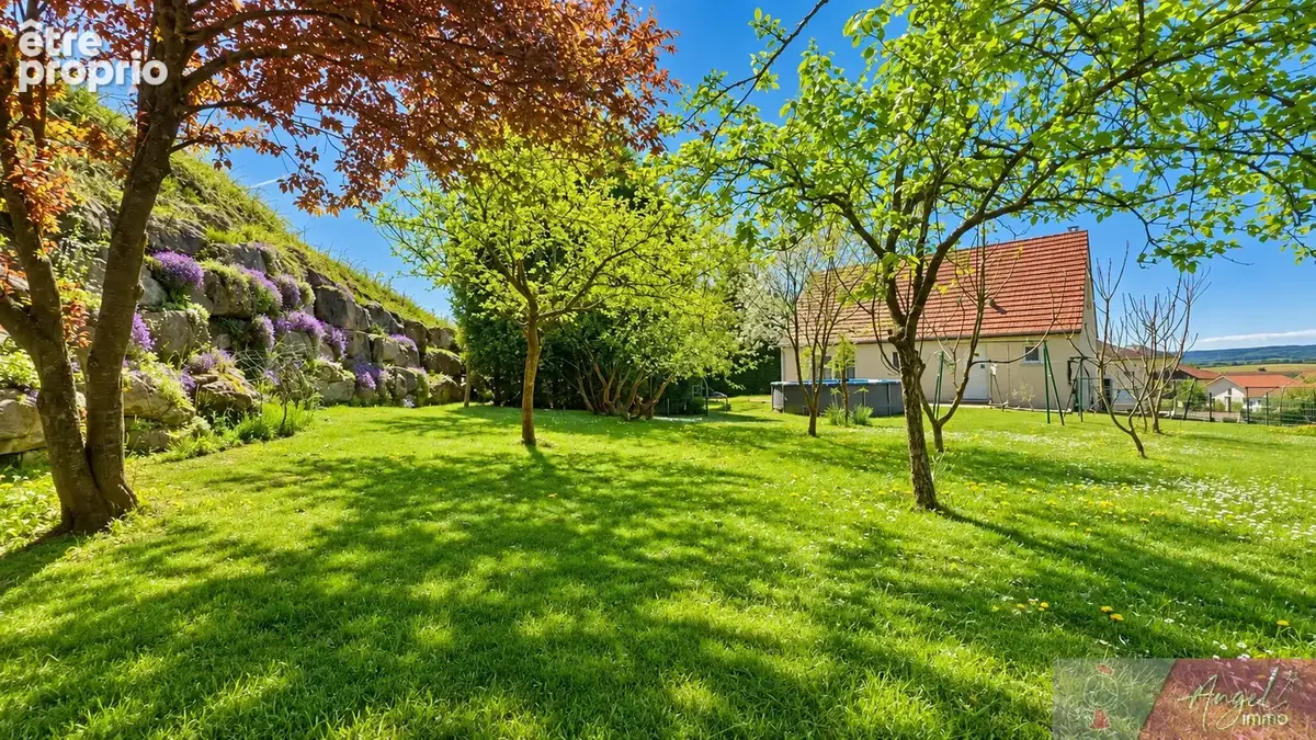 Maison sur sous sol dans un écrin de verdure à Gendrey - photo 16