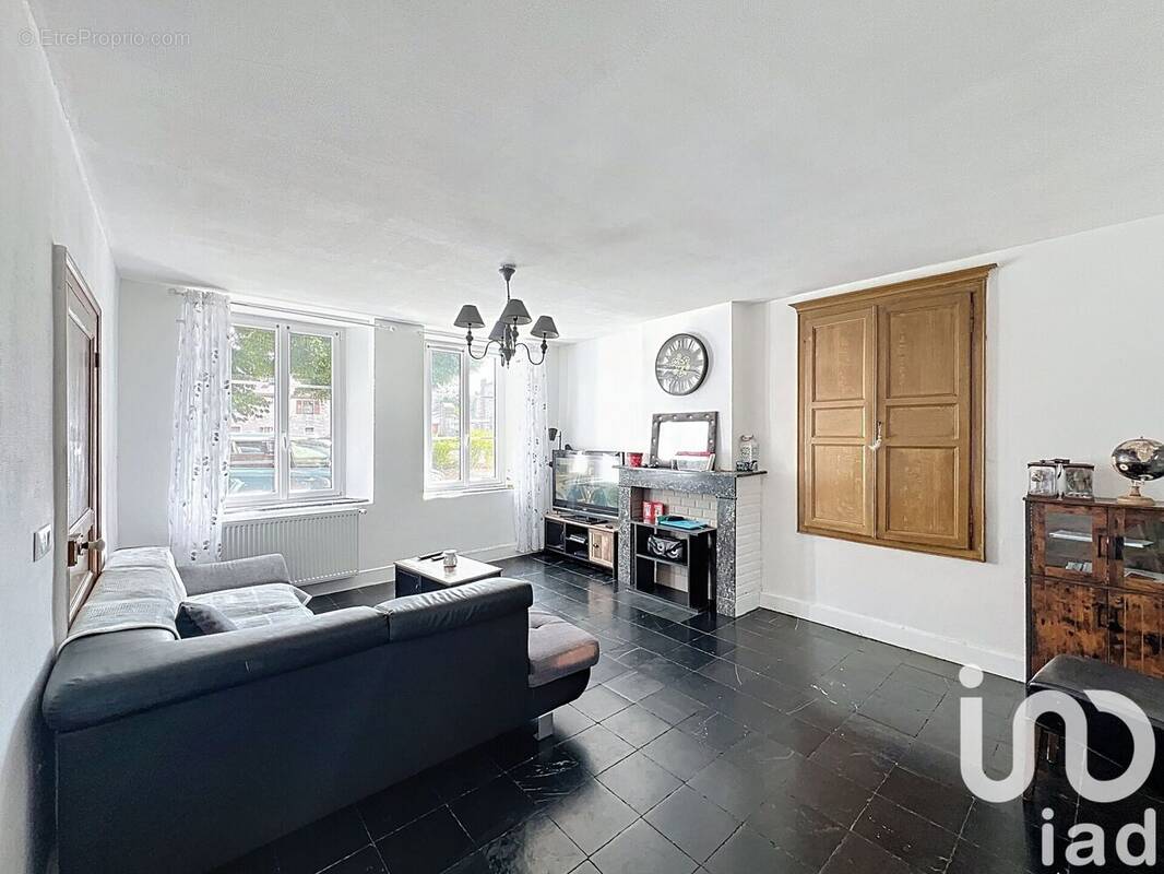 Photo 1 - Maison à CHOOZ