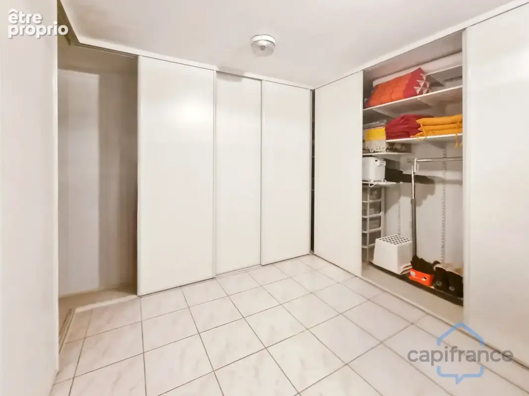 Maison familiale ou 2 habitations - 222m² avec 7 pièces (5 chambres) - Terrain de 830m² avec Piscine - CASTRIES (34) - photo 21