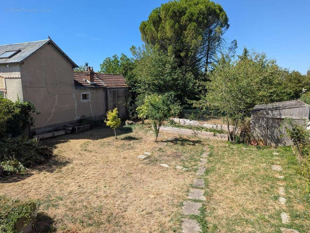 Maison 102 m² à Fleury-Les-Aubrais  - photo 2