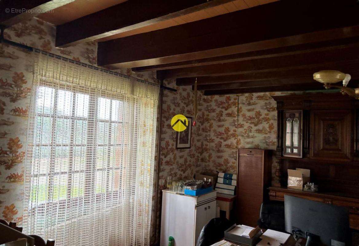 Maison à VEYRINES-DE-VERGT