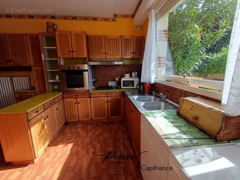 Maison à NUEIL-SUR-LAYON